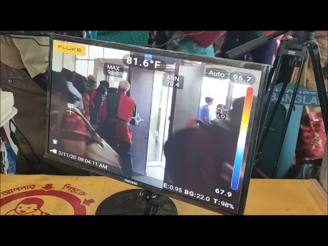 বেনাপোল চেকপোষ্টে নতুন থার্মাল স্ক্যানার মেশিন স্থাপন