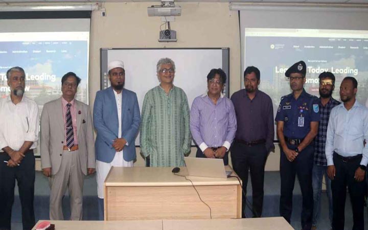 গোবিপ্রবি-তে নতুন ওয়েবসাইটের পরীক্ষামূলক যাত্রা শুরু