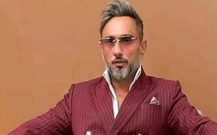 কনসার্টে অশ্রাব্য ভাষায় গালমন্দ হানি সিংয়ের নারী ভক্তের