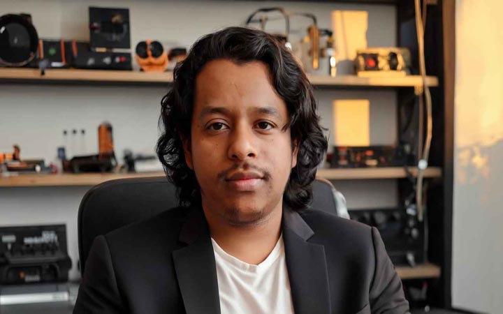 সাইবার মামলায় কনটেন্ট নির্মাতা হাসান নাসিম কারাগারে