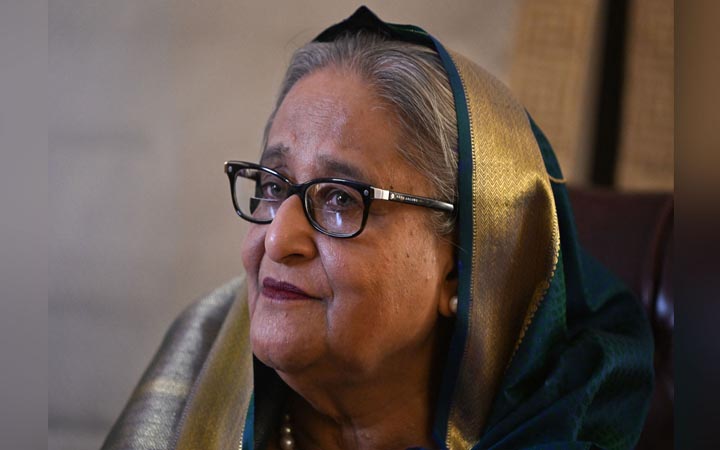 হাসিনাকে আত্মসমর্পণের নির্দেশ দিয়ে বিজ্ঞপ্তি জারি ট্রাইব্যুনালের