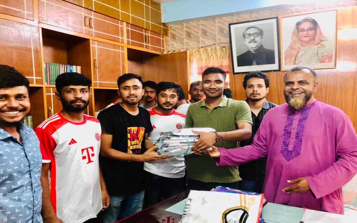 ইবির লালন শাহ হলের উদ্যোগে আন্তঃব্লক ফুটবল টুর্নামেন্ট