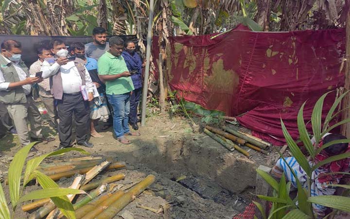 সুবর্ণচরে দাফনের ২ মাস পর গৃহবধূর লাশ উত্তোলন