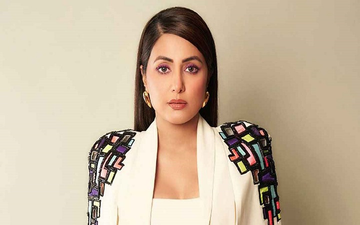 শরীরে বাসা বেঁধেছে ক্যানসার, শুনে কী করেছিলেন হিনা খান?