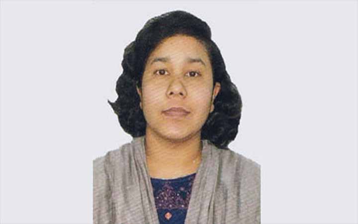 নাসিমকে ব্যঙ্গ করে  পোস্ট দেয়ার অভিযোগে বিশ্ববিদ্যালয় শিক্ষিকা গ্রেফতার