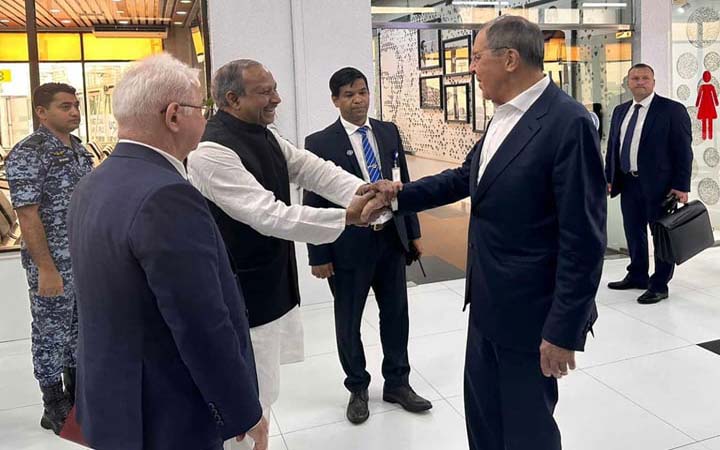 ঢাকা ছাড়লেন রুশ পররাষ্ট্রমন্ত্রী