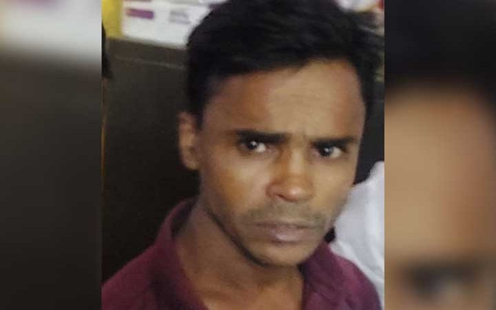 চট্টগ্রামে গুলি করার পর যুবলীগ নেতাকে কুপিয়ে হত্যা