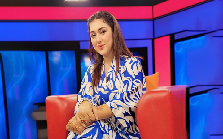 যুক্তরাষ্ট্র থেকে ফিরে শাকিবকে নিয়ে যা বললেন অপু বিশ্বাস