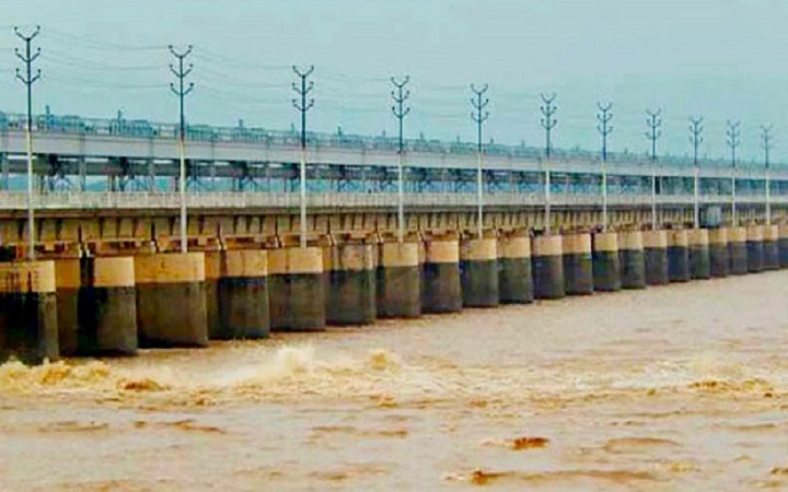 ফারাক্কার ১০৯ গেট খুলে দিলো ভারত