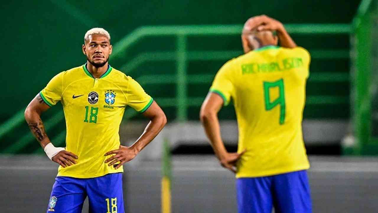 ব্রাজিলকে উড়িয়ে দিয়ে সেনেগালের স্মরণীয় জয়