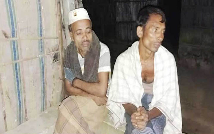 বাড়ি ফিরেছেন টেকনাফে অপহৃত দুই কৃষক