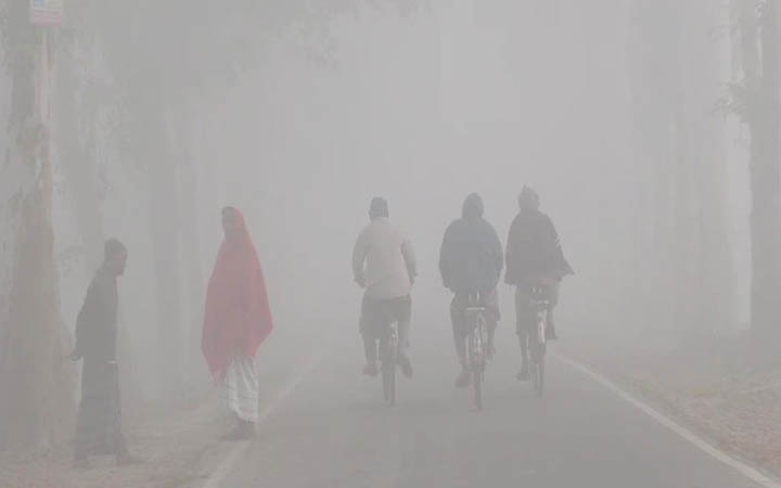 দেশের সর্বনিম্ন তাপমাত্রায় কাঁপছে চুয়াডাঙ্গা