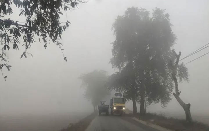 হিমেল হাওয়ায় কাঁপছে দিনাজপুর, তাপমাত্রা ১৩ ডিগ্রিতে