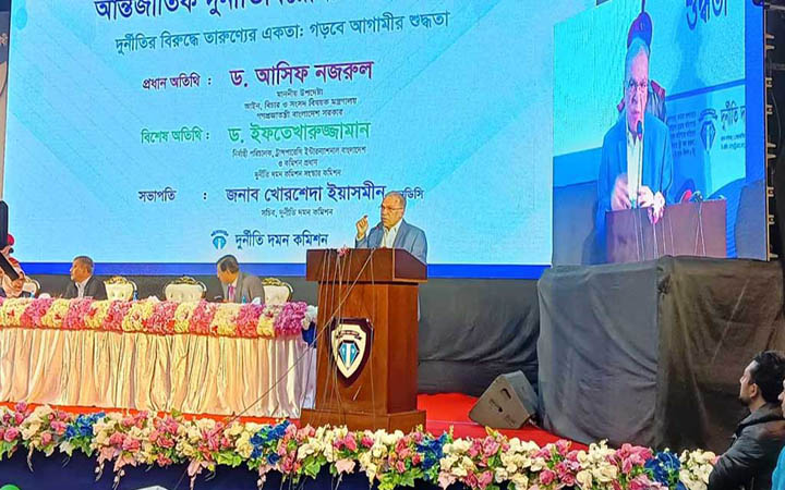 দুর্নীতির চিত্র ভয়াবহ, সাঁড়াশি অভিযান ছাড়া উপায় নেই: ইফতেখারুজ্জামান