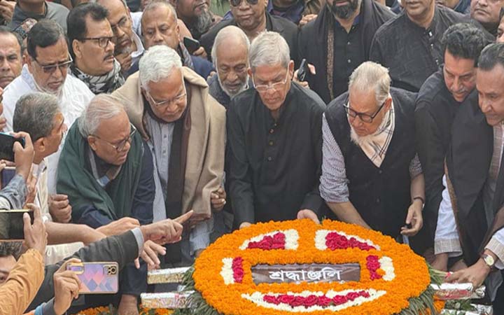 বুদ্ধিজীবী স্মৃতিসৌধে বিএনপির শ্রদ্ধা