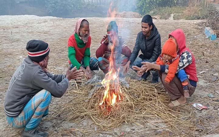 কুড়িগ্রামে বেড়েছে শীতের তীব্রতা, বিপাকে স্বল্প আয়ের মানুষ