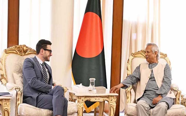 পাচারের অর্থ ফেরাতে ওপেন সোসাইটি ফাউন্ডেশনের সহায়তা চাইলেন প্রধান উপদেষ্টা