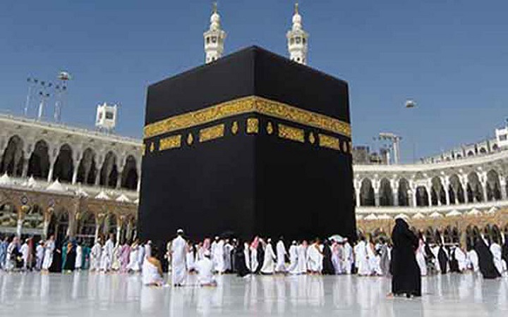 ভিসা ছাড়াই ওমরাহ করার সুযোগ পাচ্ছেন বাংলাদেশিরা