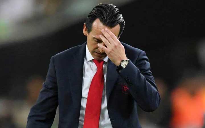 চাকরি হারালেন আর্সেনালের কোচ