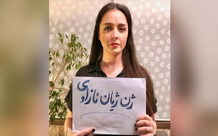 হিজাব না পরায় ইরানি ২০ অভিনেত্রীর ওপর নিষেধাজ্ঞা