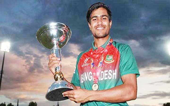 আকবর আলী এবং এক টুকরো ইতিহাস