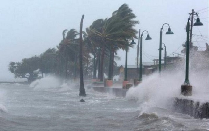 ফ্লোরিডায় আঘাত হেনেছে ঘূর্ণিঝড় ইডালিয়া