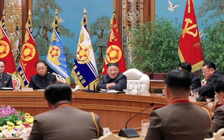 ‘ব্যাপক ও তীব্র’ সামরিক মহড়ার অঙ্গীকার উ.কোরিয়ার