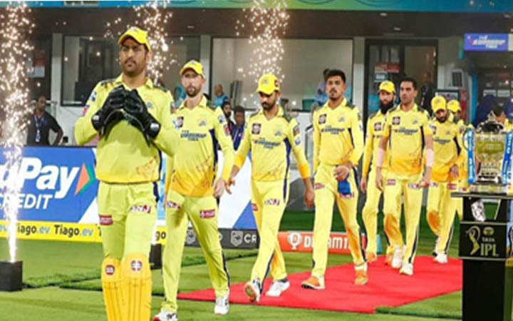 গুজরাটকে হারিয়ে আইপিএলের পঞ্চম শিরোপা জিতল চেন্নাই