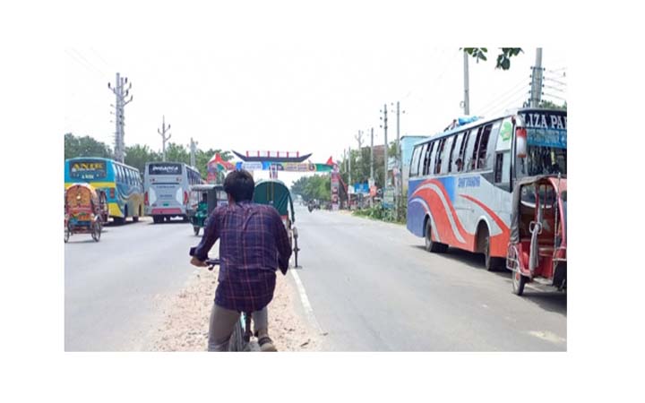 রাজবাড়ী থেকে ঢাকাসহ সব রুটে বাস চলাচল বন্ধ