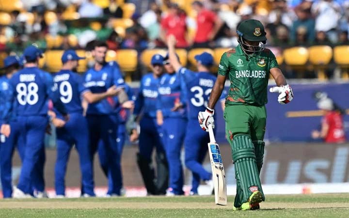 ইংল্যান্ডের কাছে ১৩৭ রানে হারল বাংলাদেশ