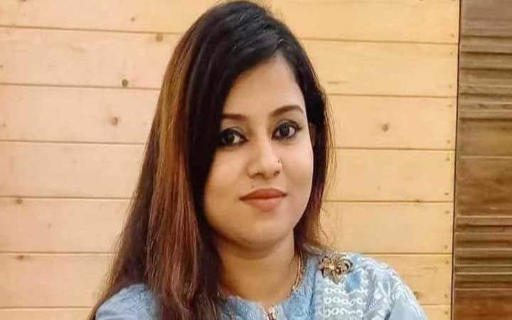 প্রধানমন্ত্রীকে নিয়ে কটূক্তি : রাজবাড়ীর স্মৃতির জামিন স্থগিত