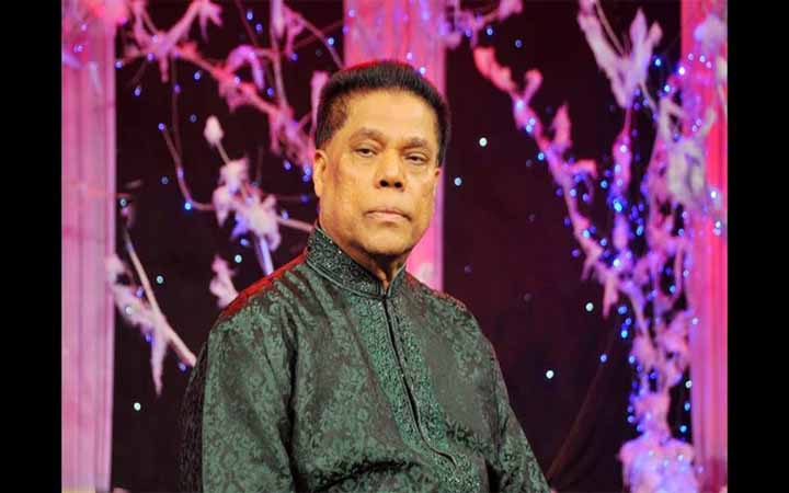 এবার ঈদেও গান শোনাবেন ড. মাহফুজুর রহমান
