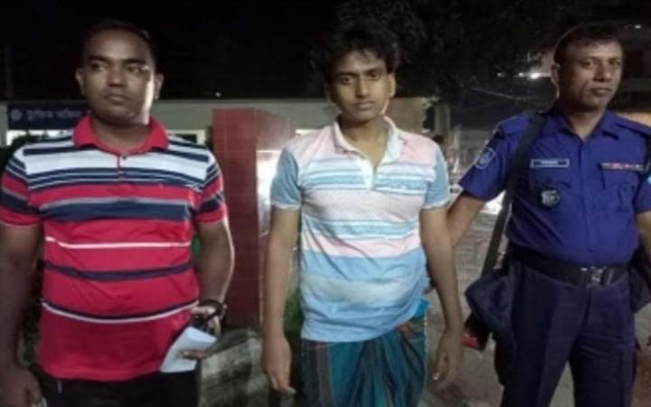 টাঙ্গাইলে ইউএনওর ছবি দিয়ে ফেসবুক আইডি খুলে টাকা দাবি, আটক ১
