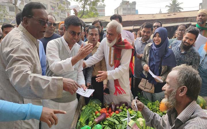 স্মার্ট নৌকা এগিয়ে যাবে সকল বাধা পেরিয়ে : সাঈদ খোকন