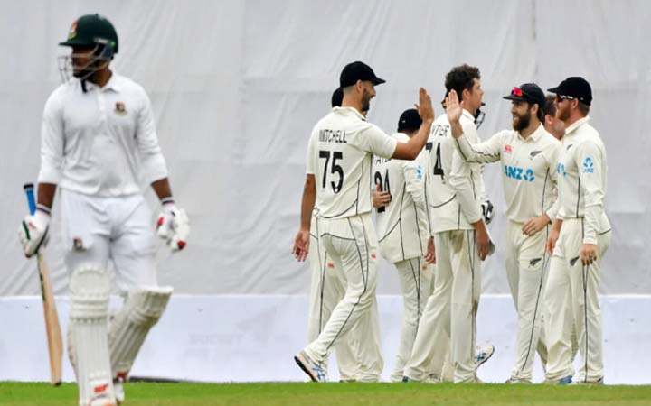 বাংলাদেশের কাছ থেকে জয় ছিনিয়ে নিলো নিউজিল্যান্ড