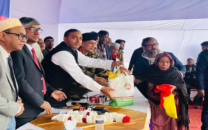 নিত্যপ্রয়োজনীয় পণ্য মজুত করে দাম না বাড়ানোর আহবান বাণিজ্য প্রতিমন্ত্রীর