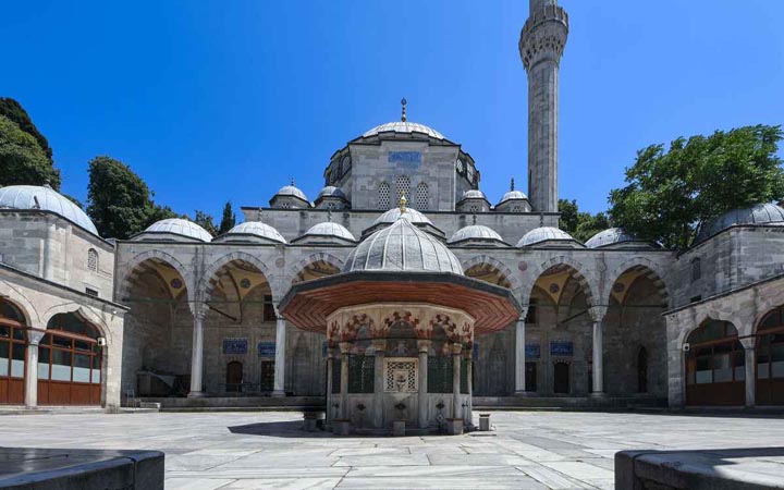 জুমার দিন ১৫ আমলের বিশেষ সওয়াব