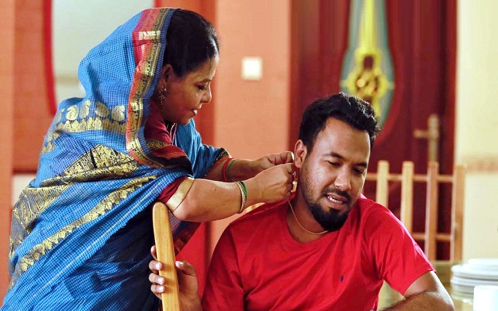 পর্দার কাবিলার মায়ের মৃত্যুতে যা বললেন পলাশ