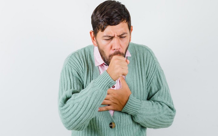 ফুসফুসের ক্ষতি করে প্রতিদিনের যেসব অভ্যাস