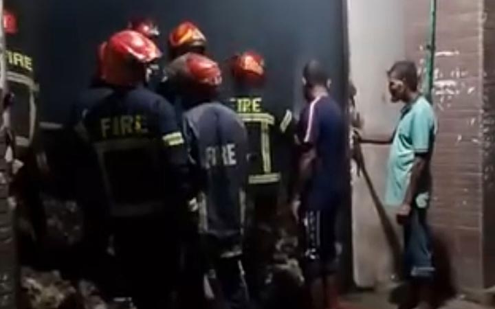 খুলনায় সুপার জুট মিলে আগুন