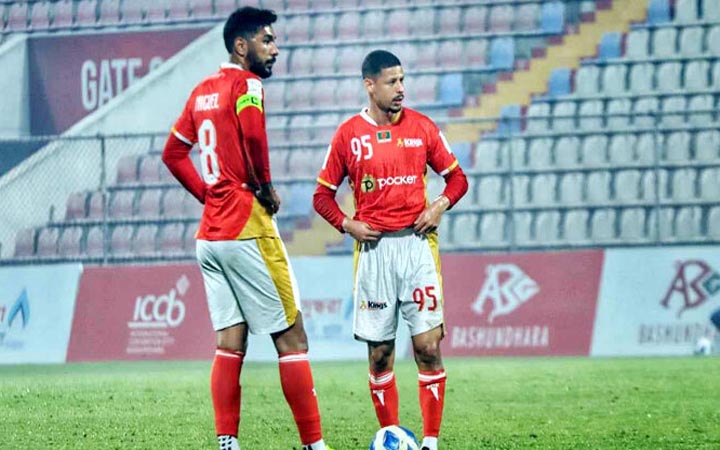 দুই ব্রাজিলিয়ানের জাদুতে বড় জয়ে ঘুরে দাঁড়ালো বসুন্ধরা কিংস