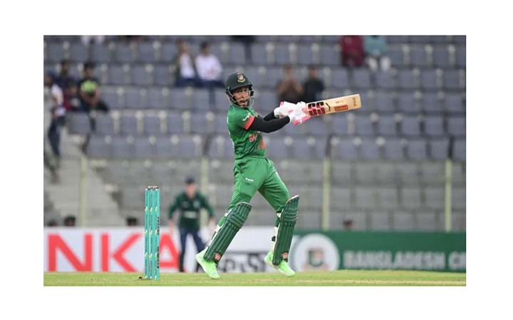 মুশফিকের সেঞ্চুরিতে রেকর্ড রান বাংলাদেশের