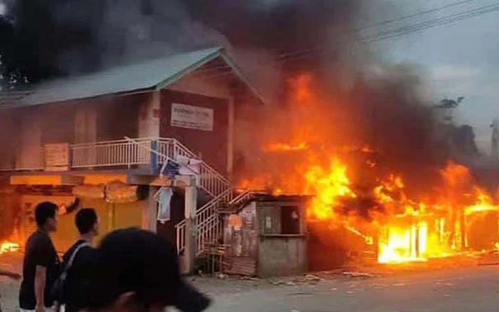 ভারতের মণিপুরে ফের দাঙ্গা, নিহত ৯