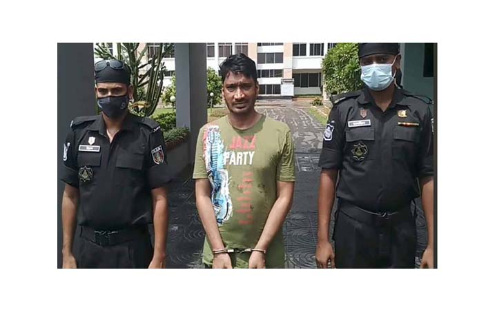 নারায়ণগঞ্জের শীর্ষ সন্ত্রাসী জাকির গ্রেফতার