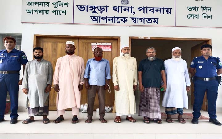 পাবনায় জামায়াত-শিবিরের ৩৬ নেতাকর্মী আটক