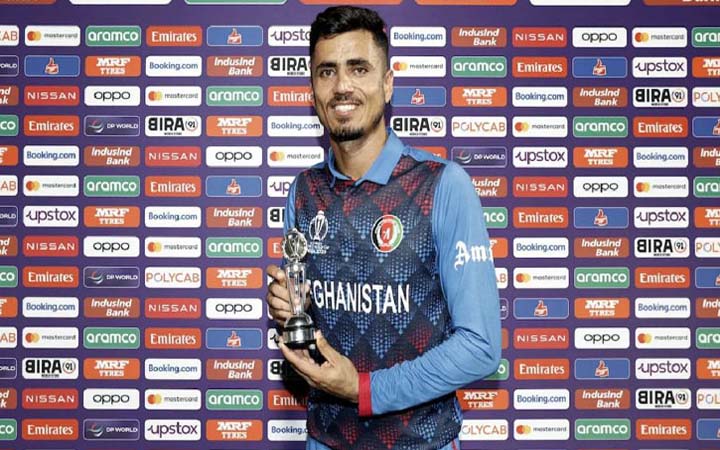 ম্যাচ সেরার পুরস্কার ভূমিকম্পে ক্ষতিগ্রস্থদের উৎস্বর্গ করলেন মুজিব