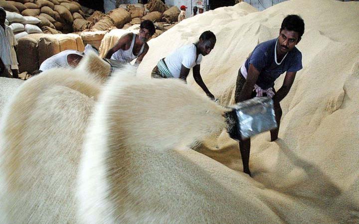 চাল আমদানিতে শুল্ক সুবিধার মেয়াদ বৃদ্ধি
