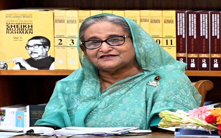 উন্নয়ন প্রকল্পের কারণে নদী-খালের ক্ষতি করা যাবে না : প্রধানমন্ত্রী