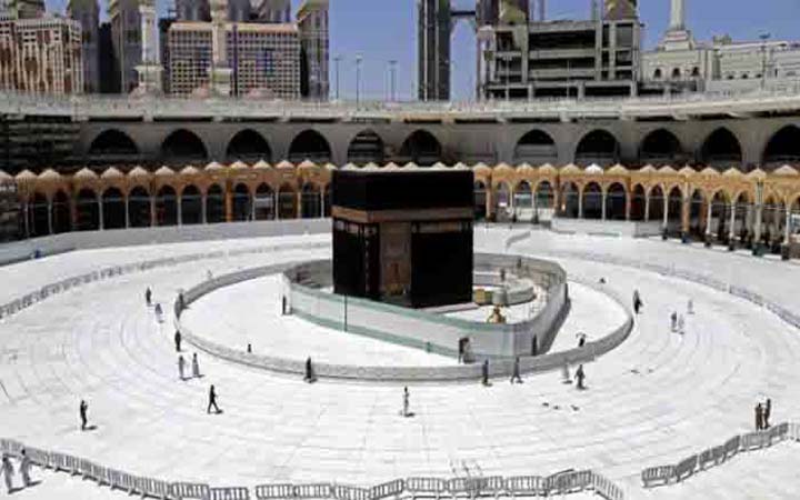 কাবাঘর খুলে দেওয়া হচ্ছে ৪ অক্টোবার থেকে