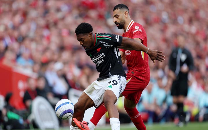 লিভারপুল-আর্সেনাল ম্যাচসহ টিভিতে খেলার সূচি